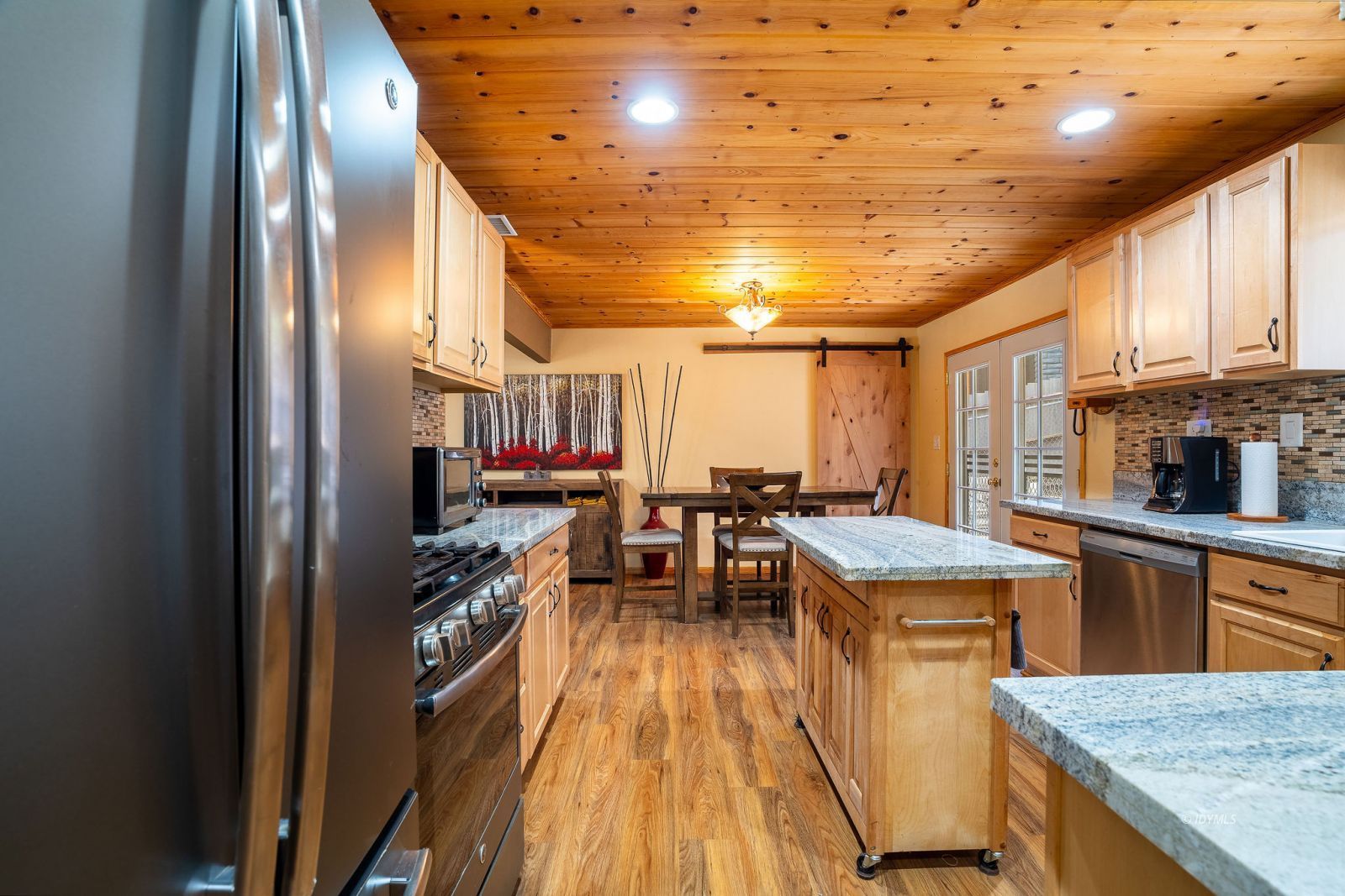 Property Photo 17