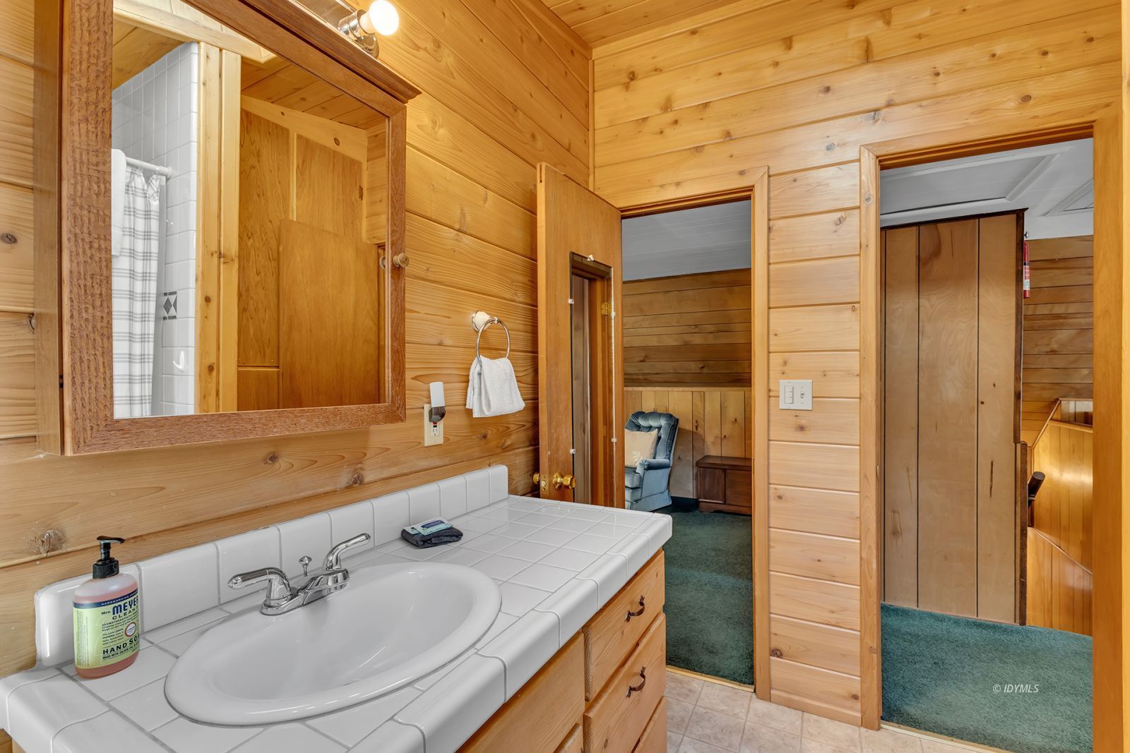 Property Photo 45