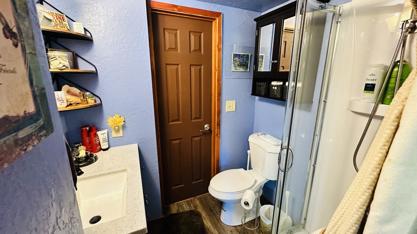 Property Photo 16