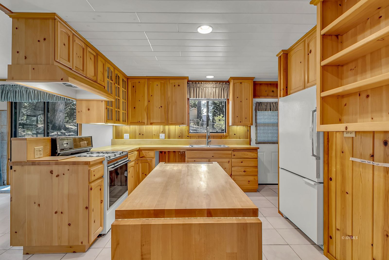 Property Photo 39