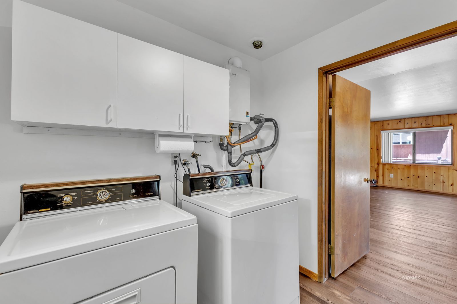 Property Photo 33