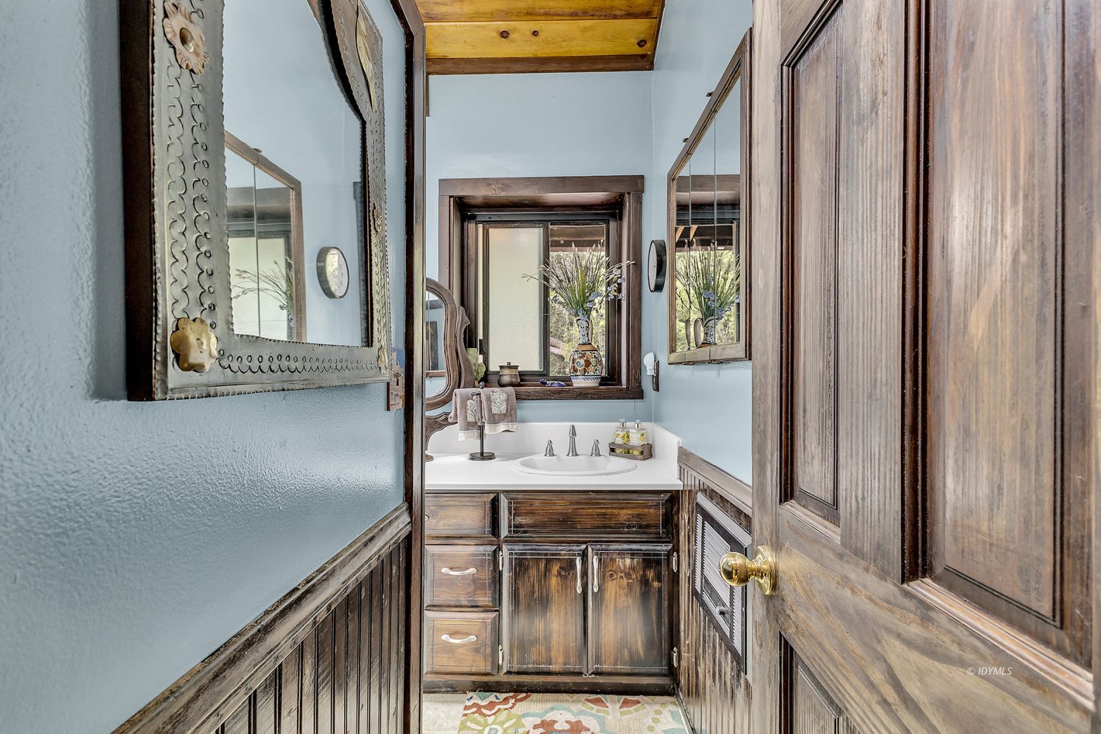 Property Photo 34