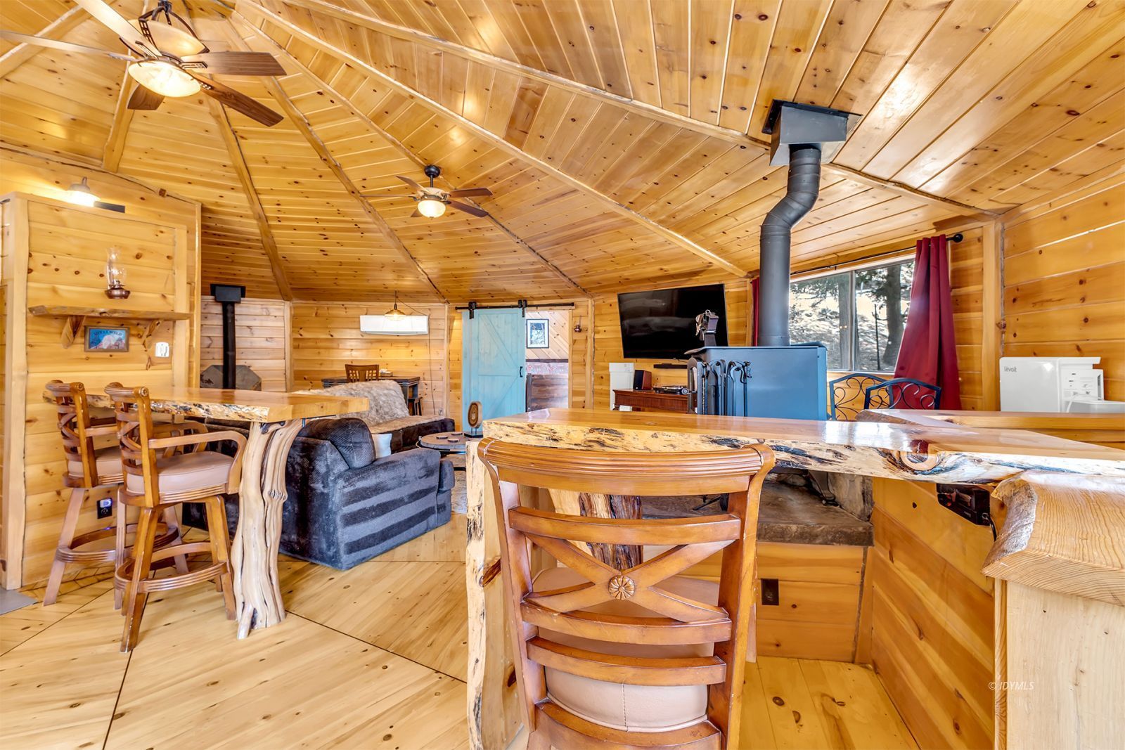 Property Photo 22