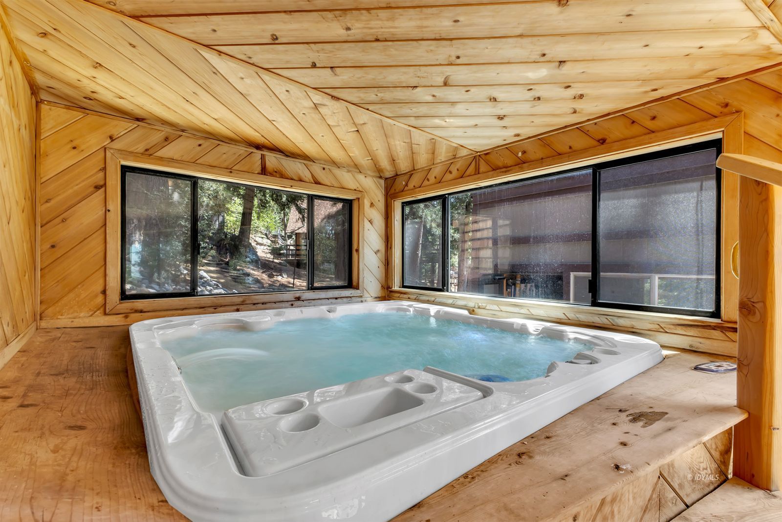 Property Photo 52