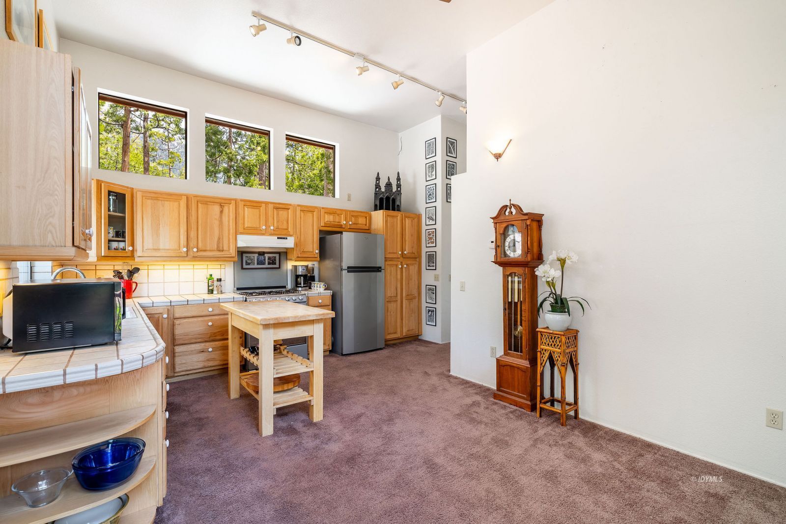 Property Photo 23