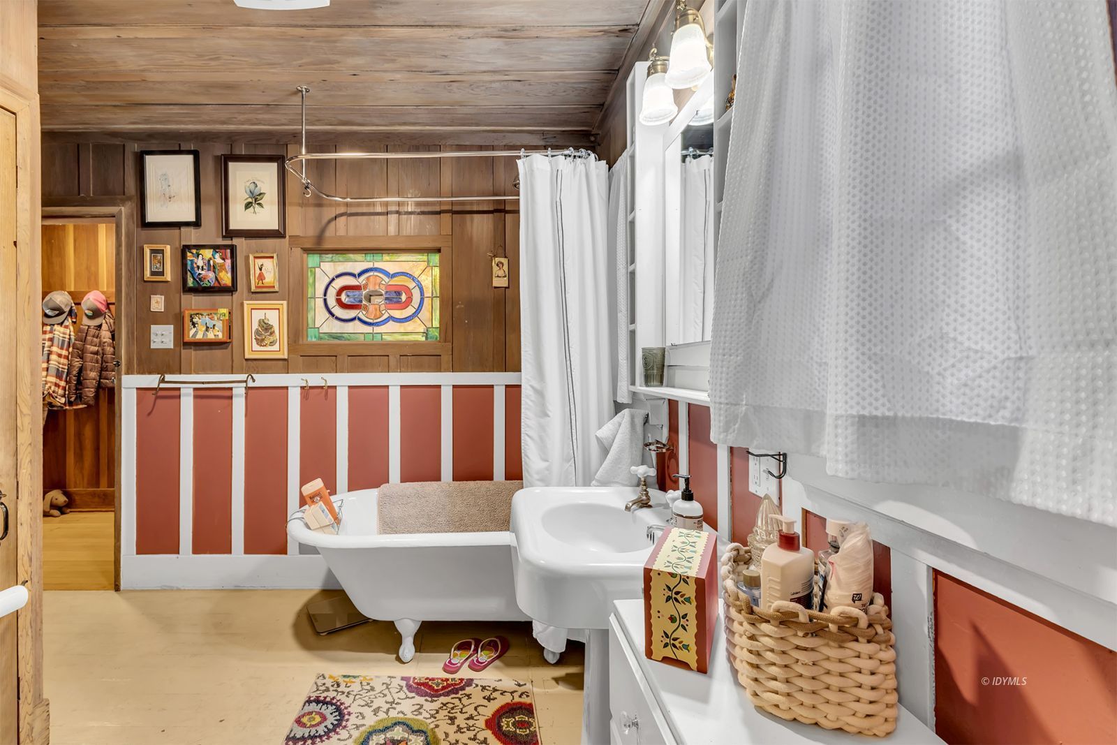 Property Photo 24