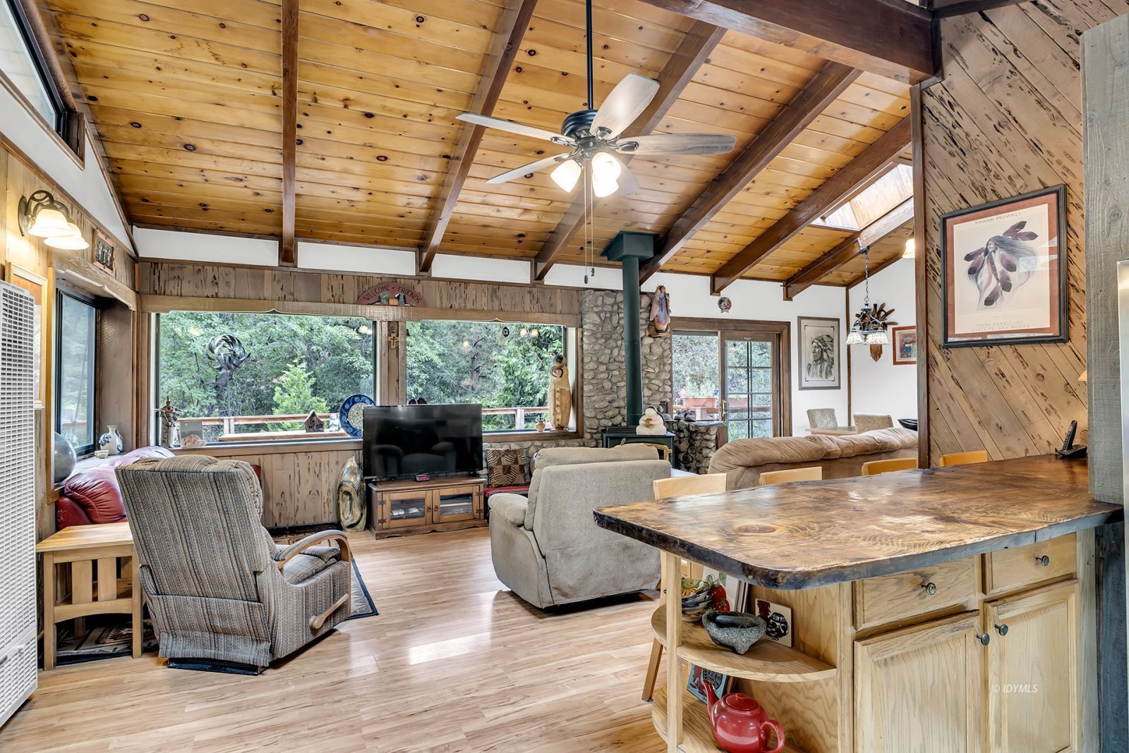Property Photo 26