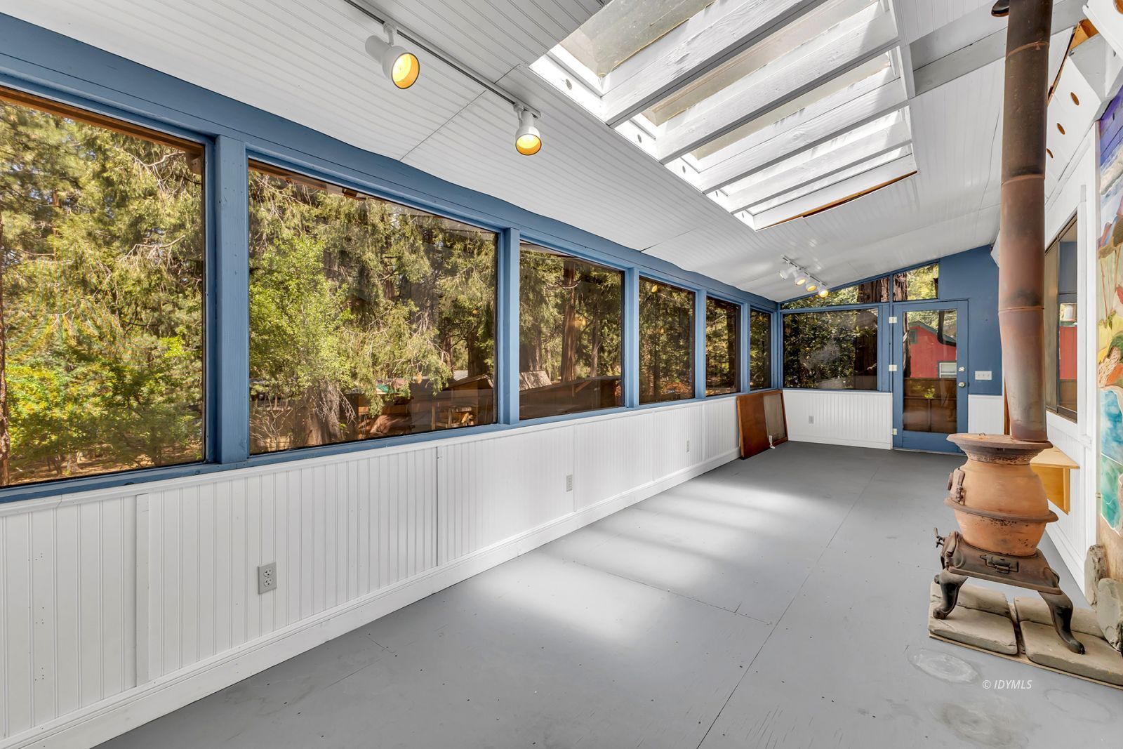 Property Photo 39