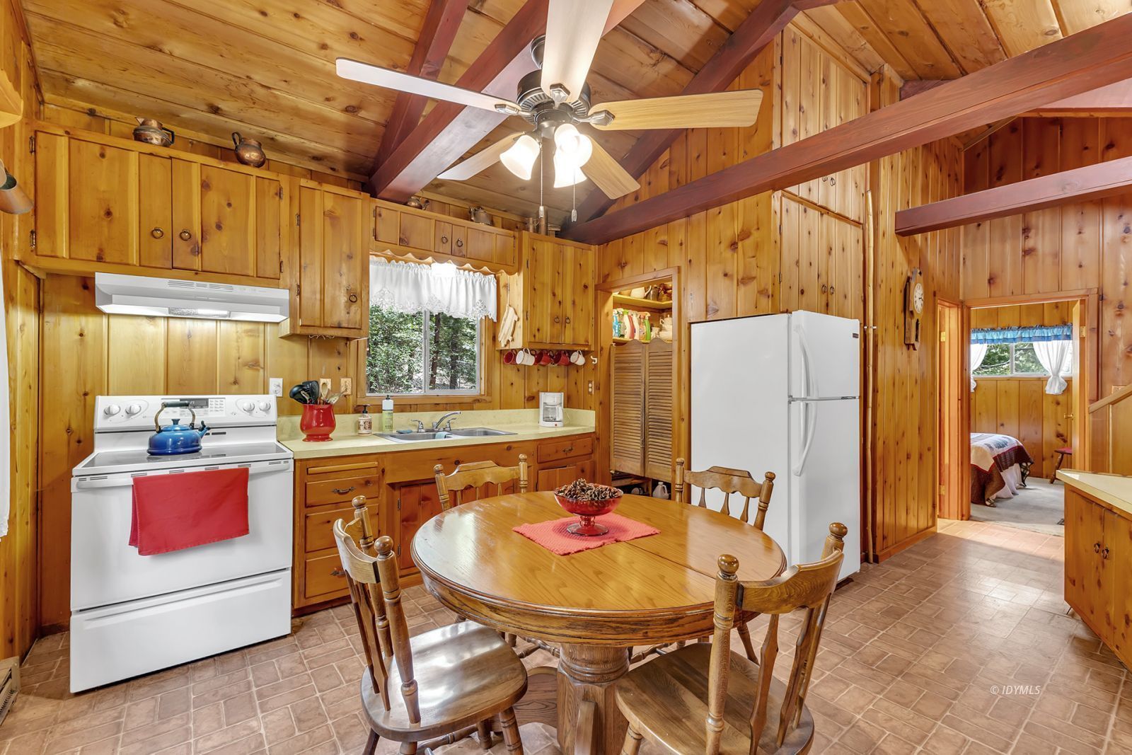 Property Photo 19