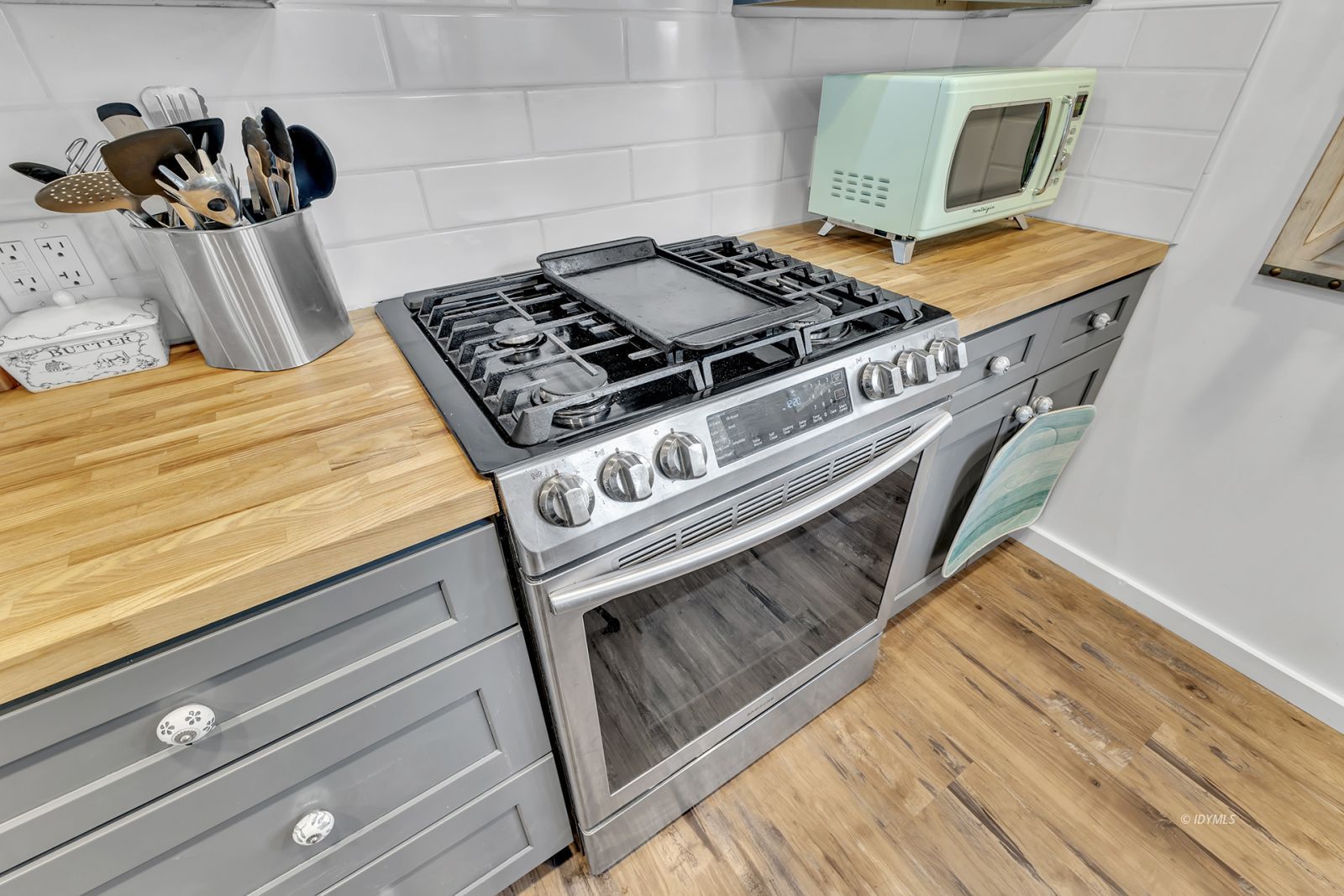 Property Photo 24
