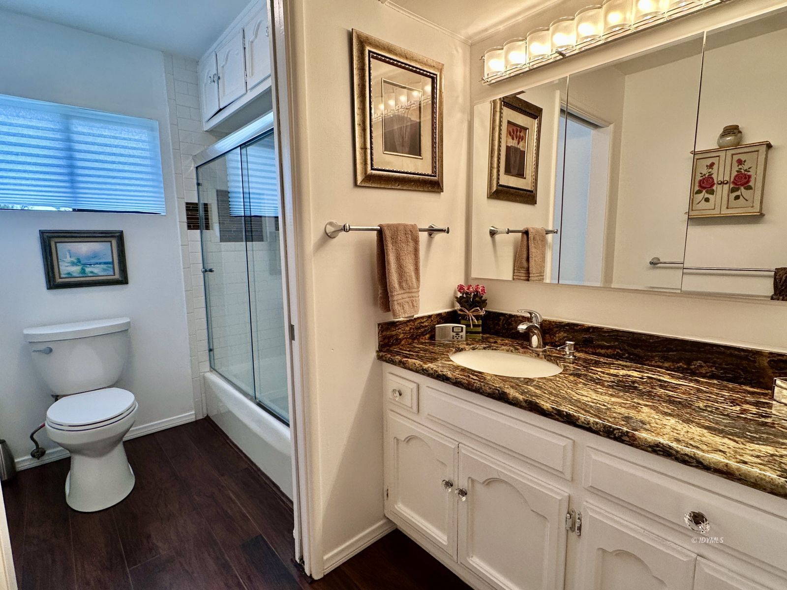 Property Photo 44