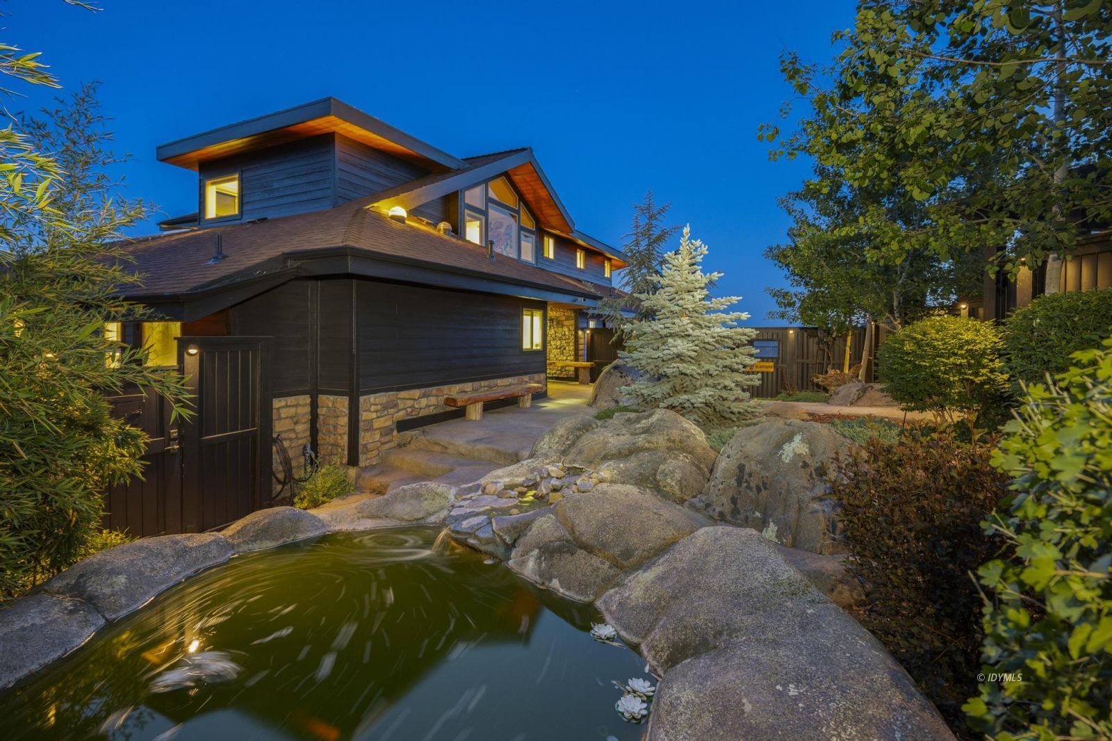 Property Photo 90