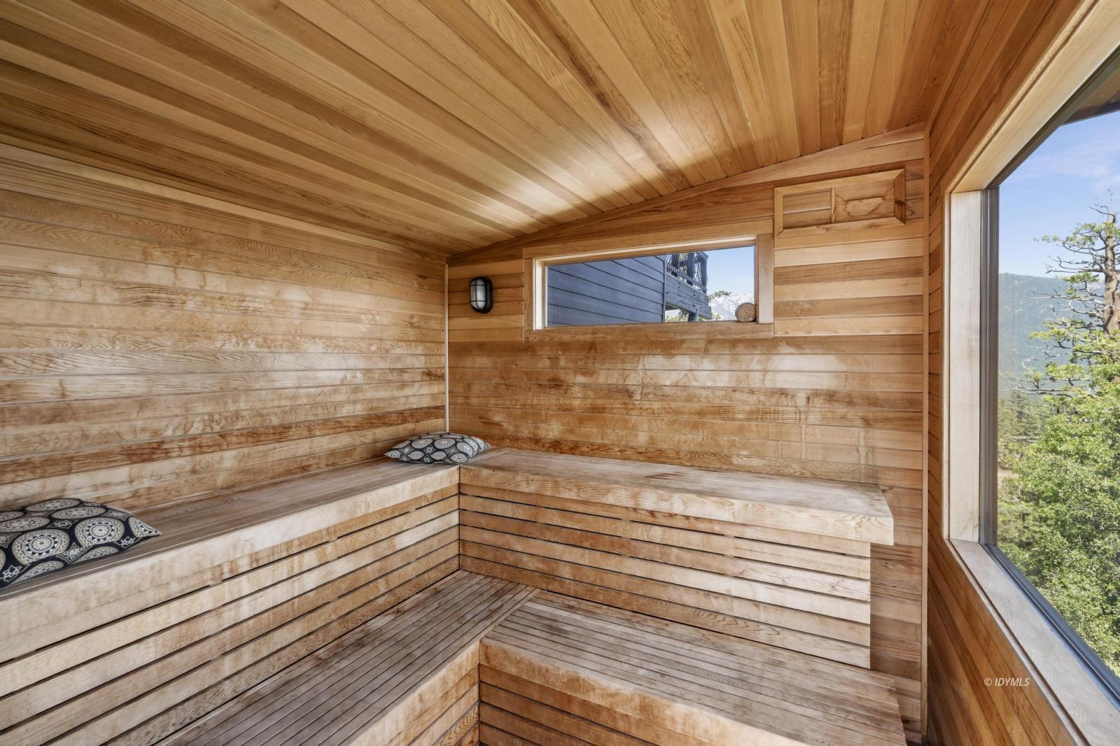 Property Photo 50