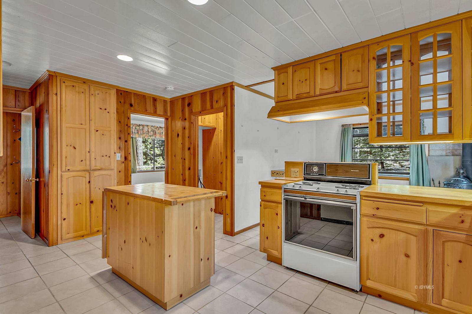Property Photo 37