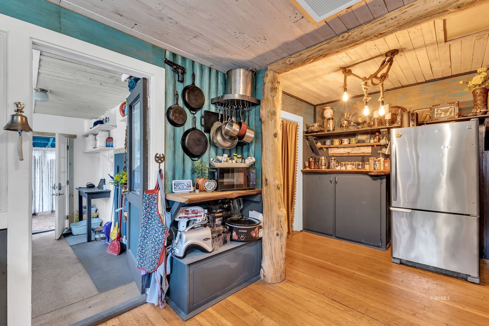 Property Photo 30