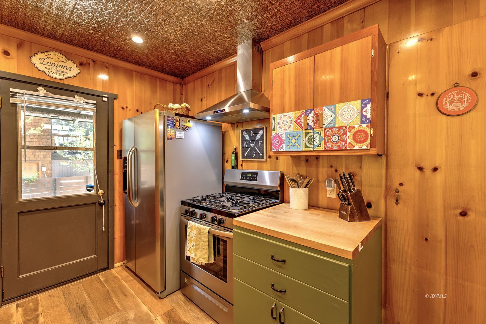 Property Photo 21