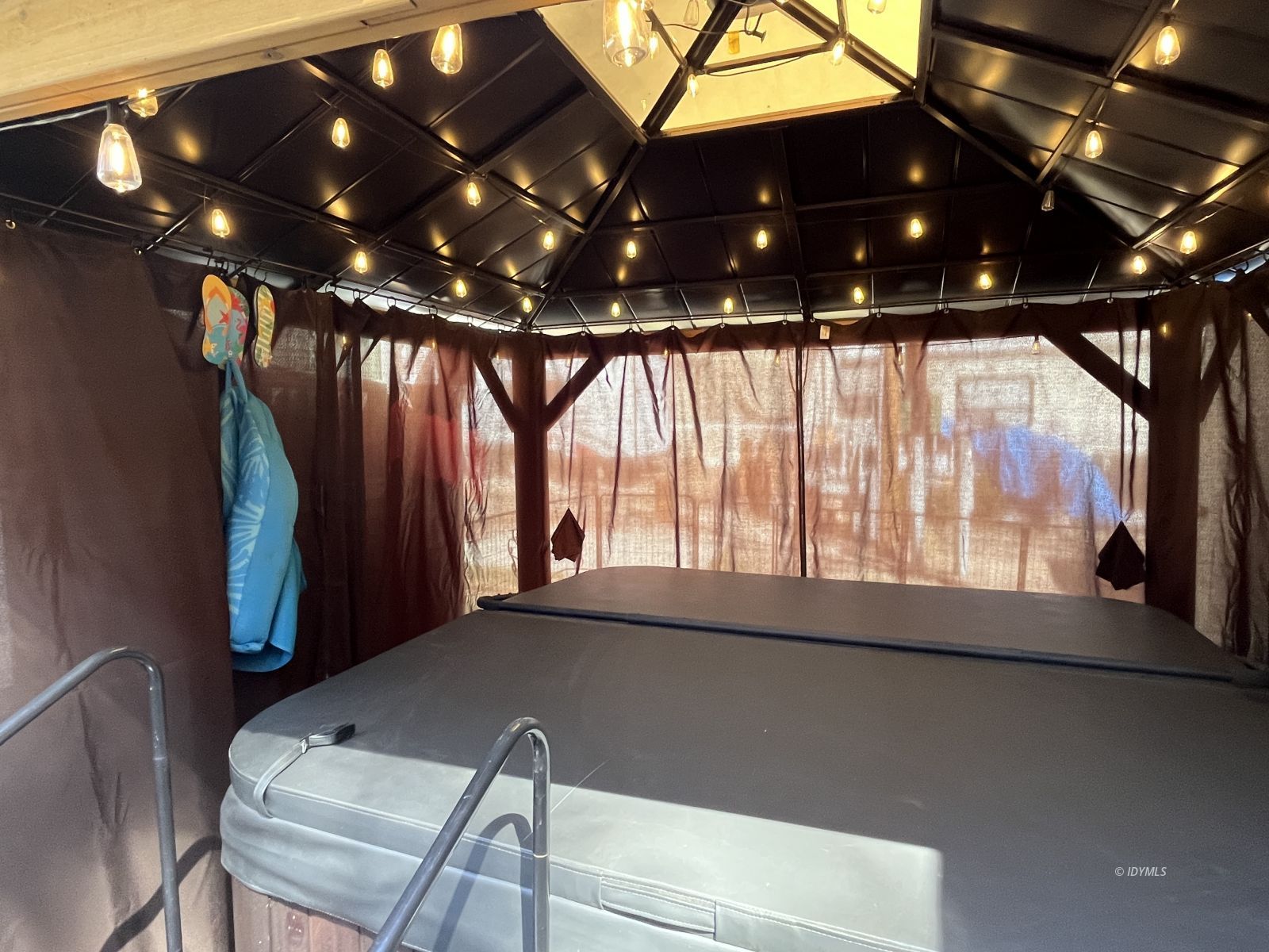 Property Photo 30