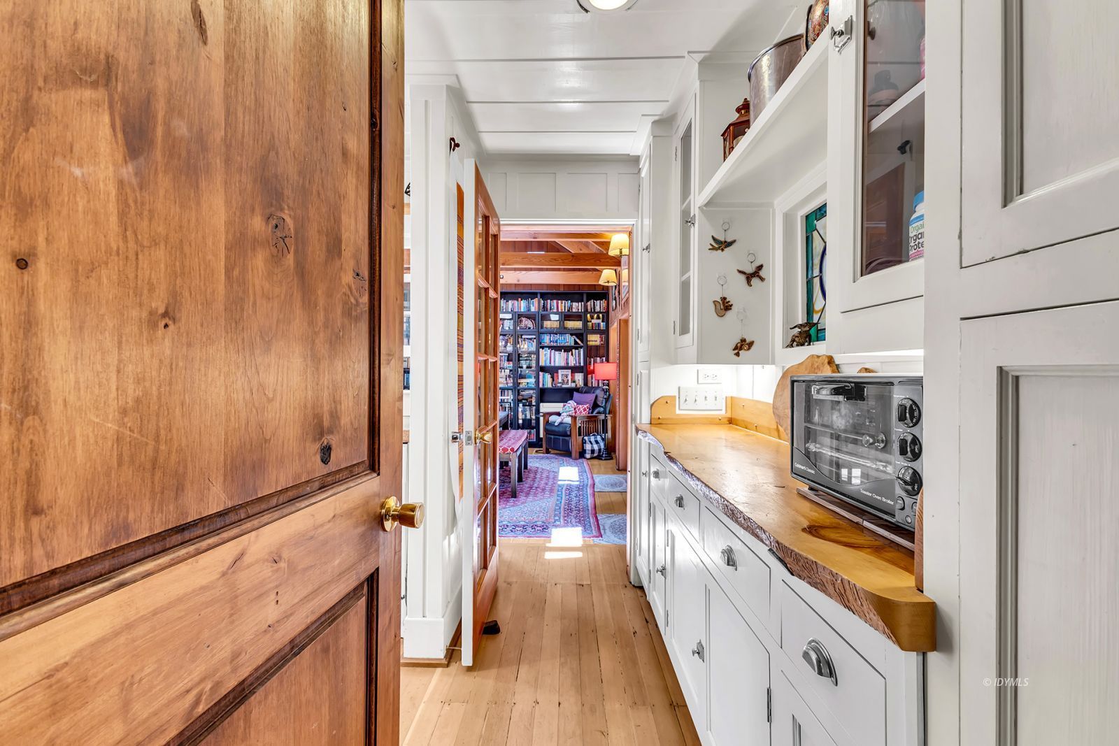 Property Photo 30