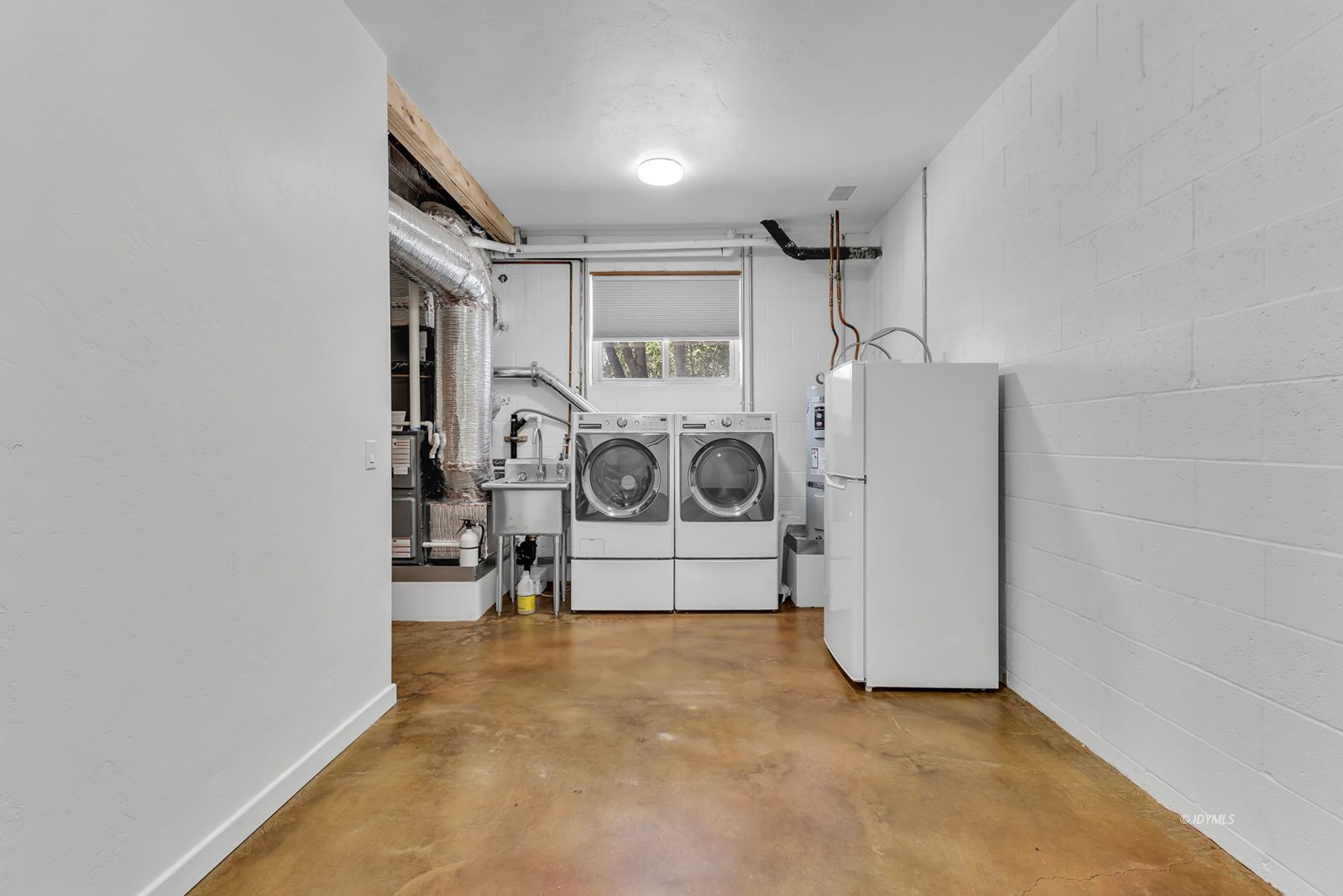 Property Photo 88