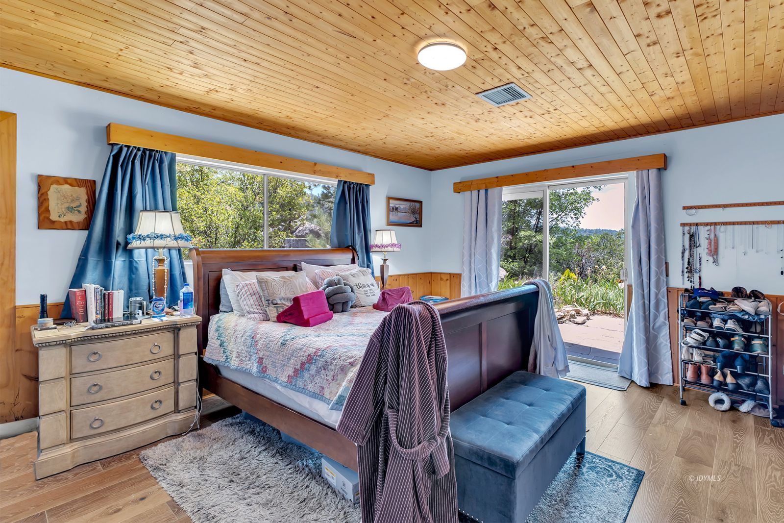 Property Photo 30