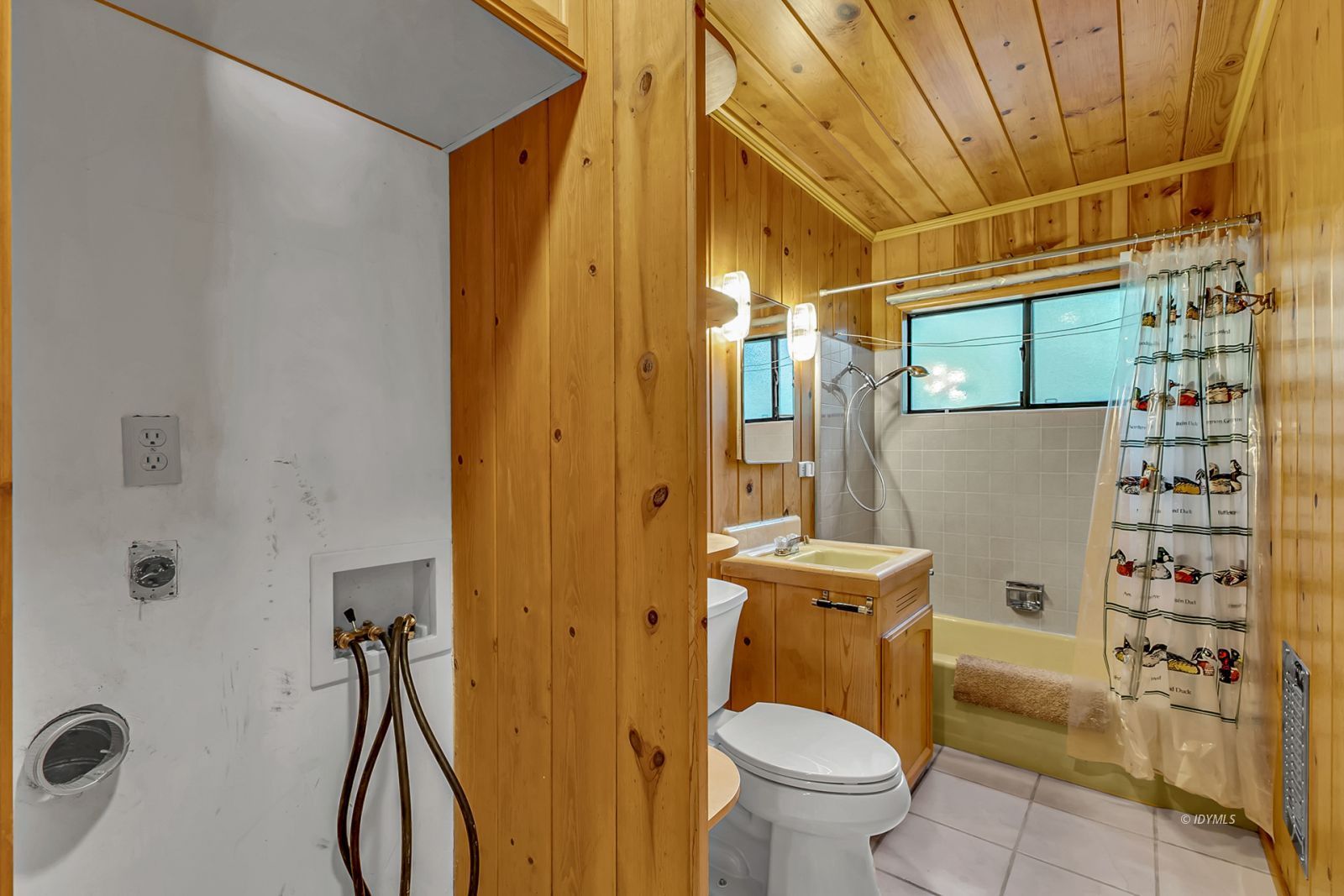 Property Photo 48