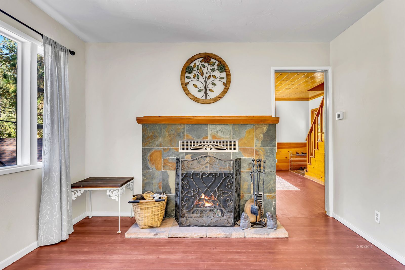 Property Photo 28