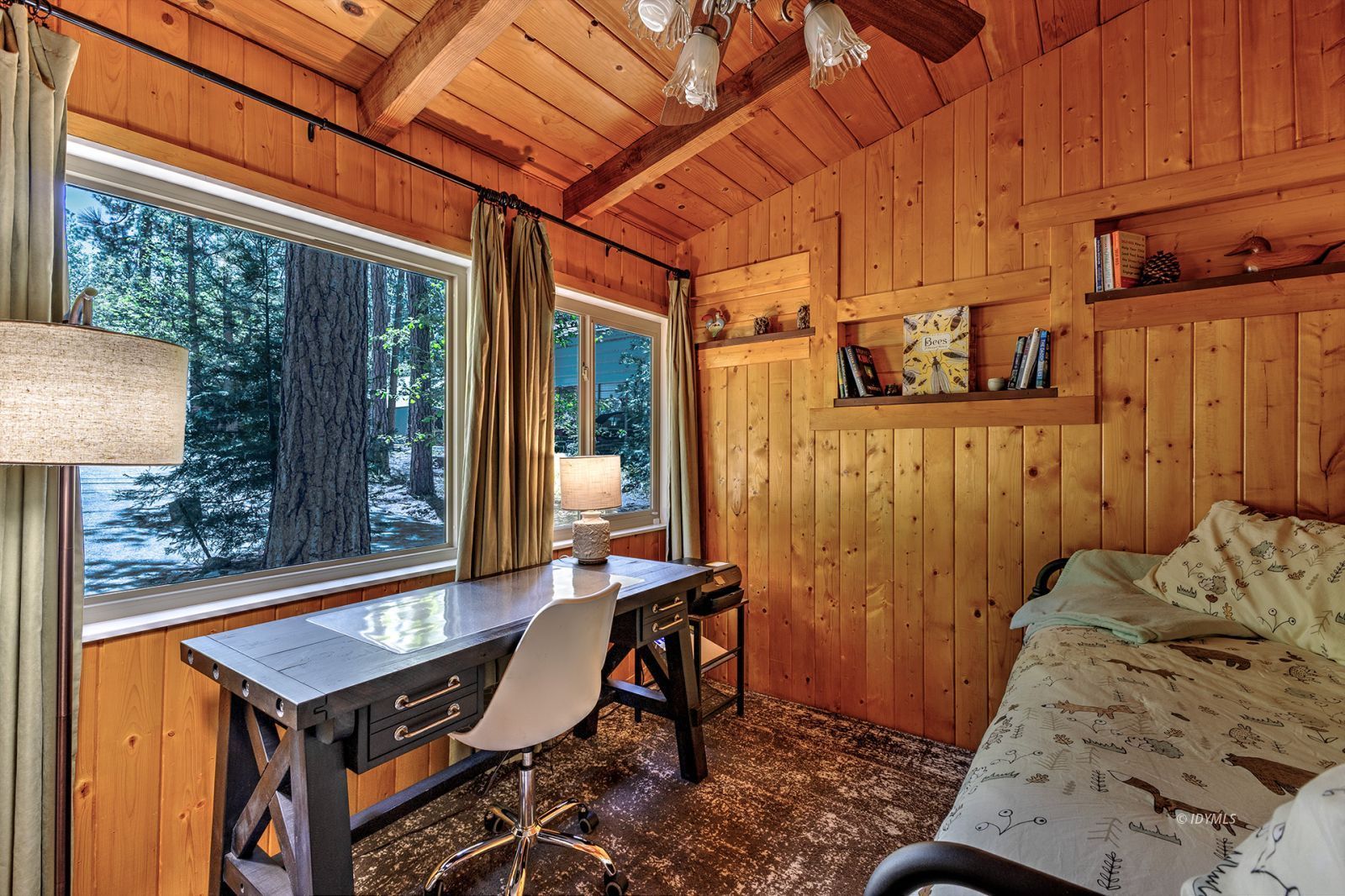 Property Photo 26
