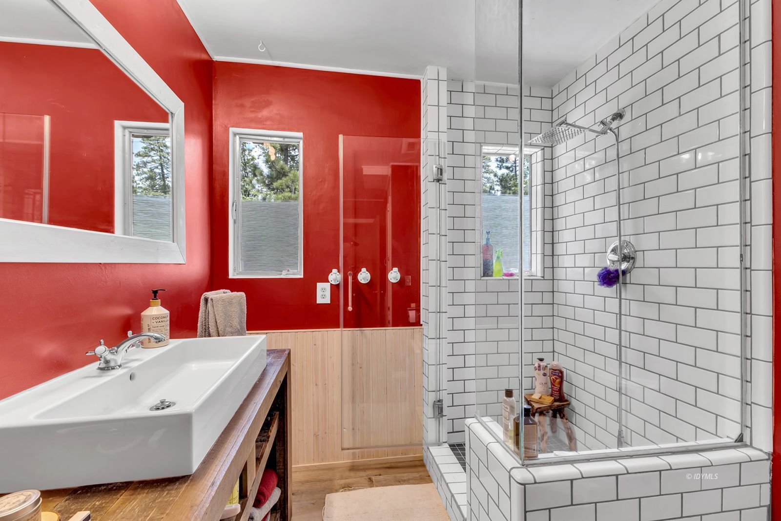 Property Photo 43