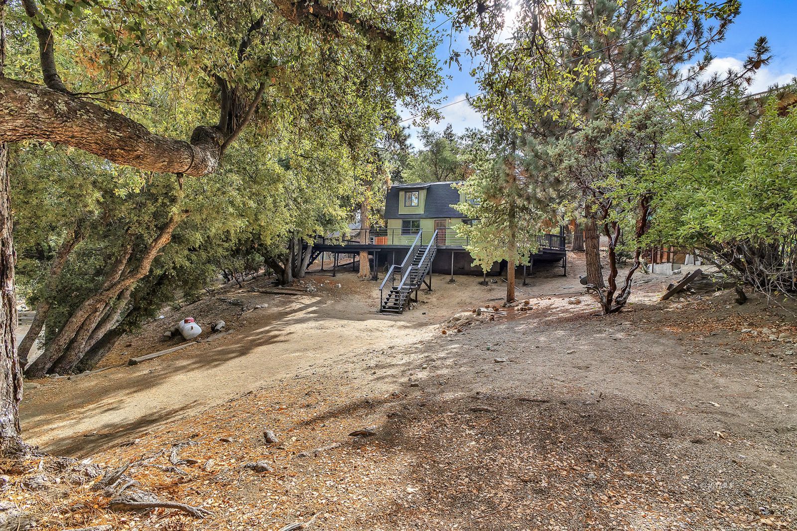 Property Photo 40