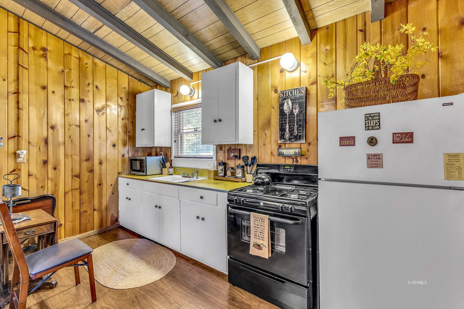 Property Photo 22