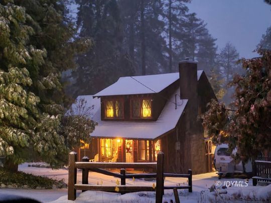 feature listing property photo