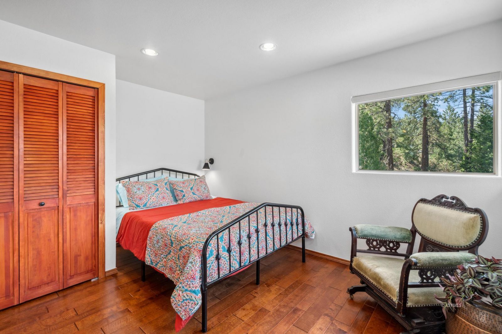 Property Photo 38