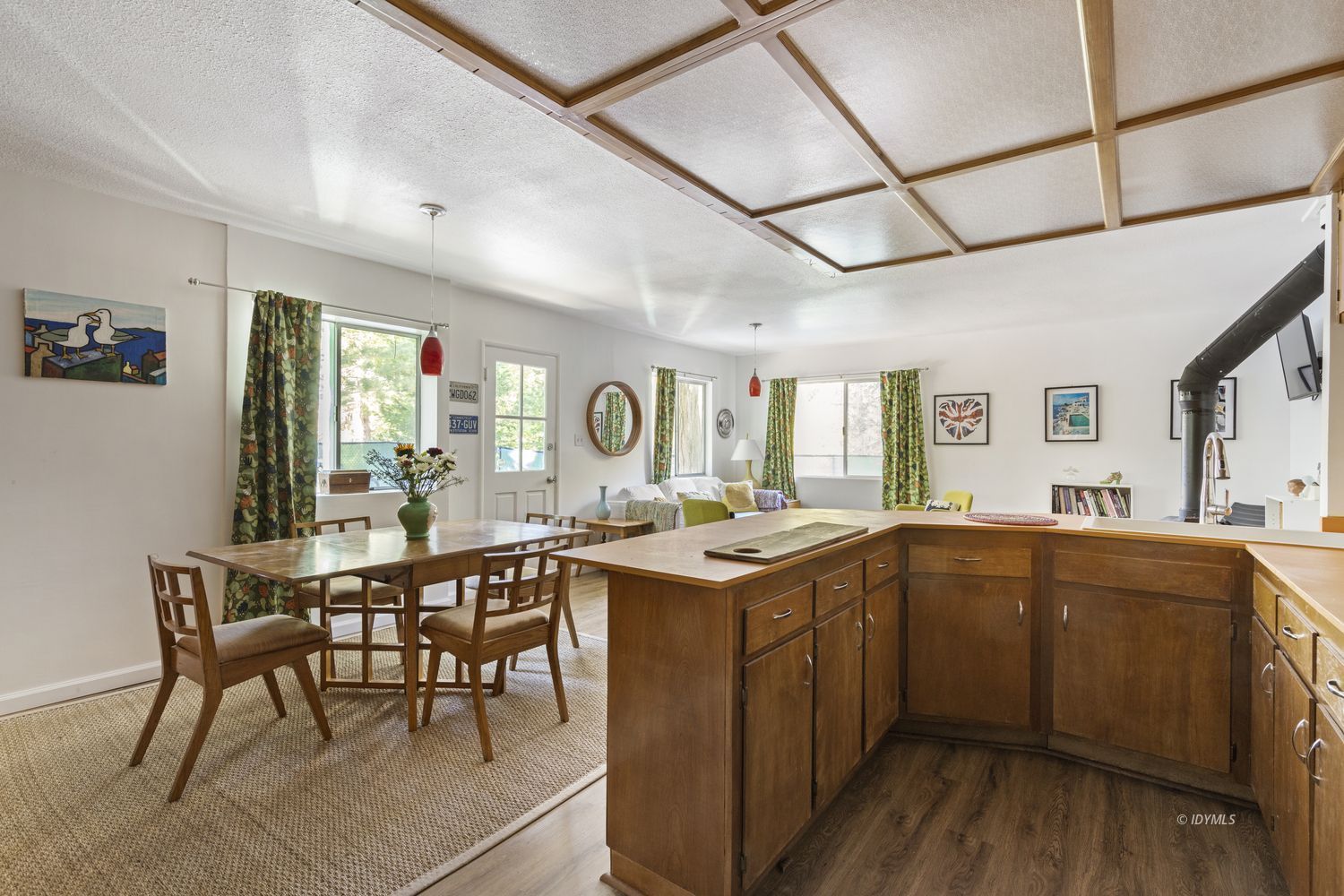 Property Photo 38