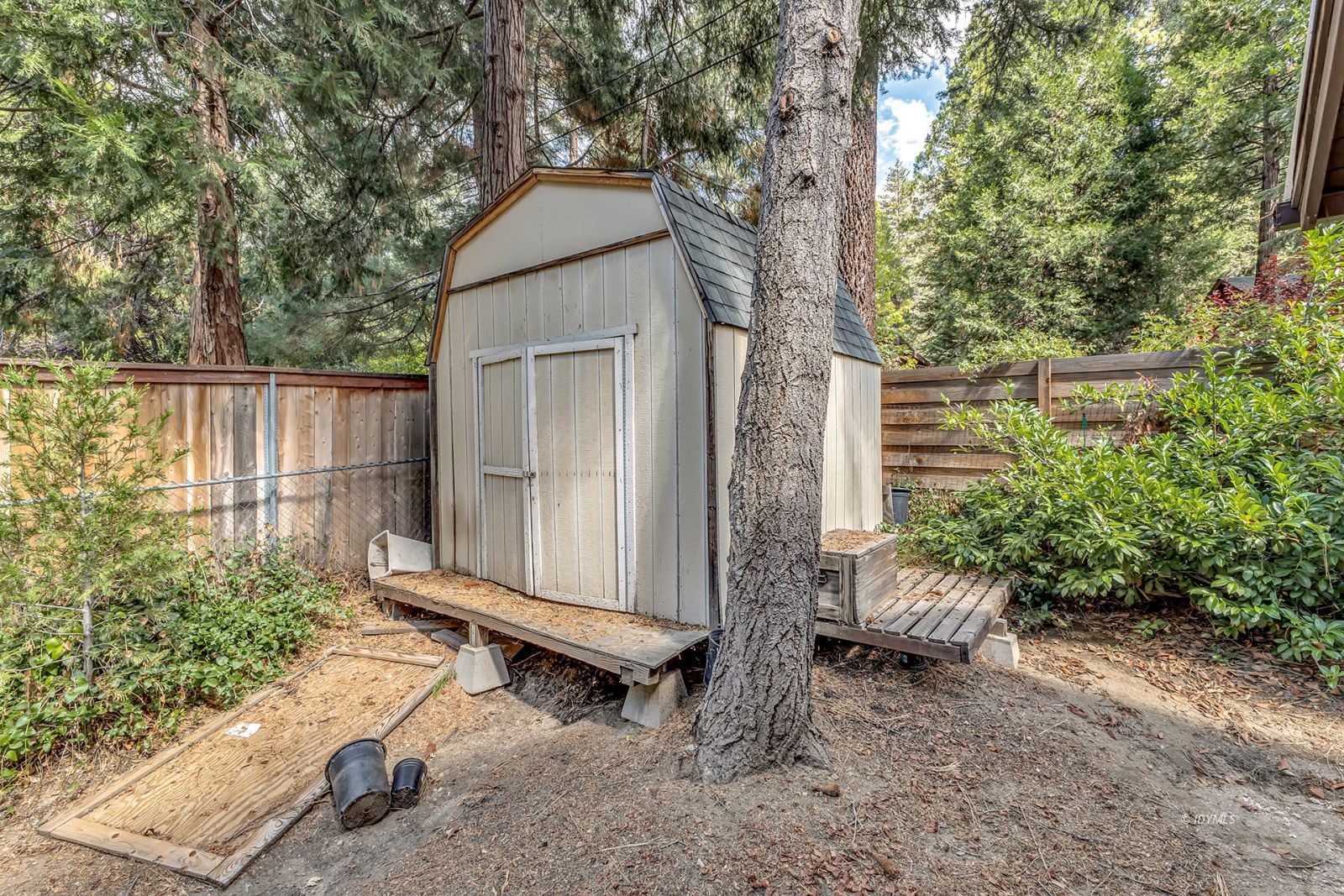 Property Photo 41