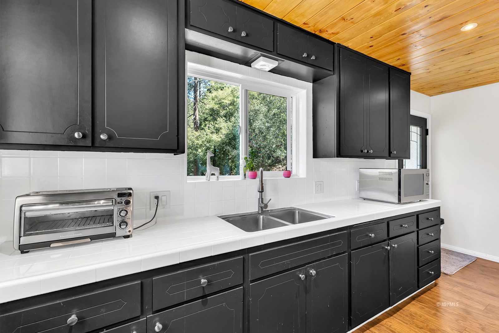 Property Photo 82