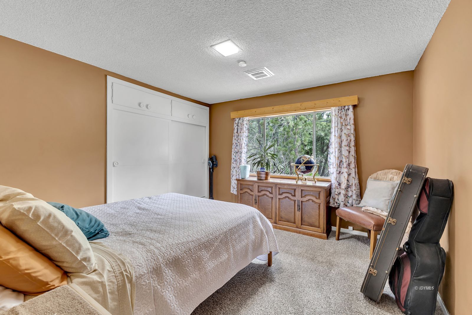 Property Photo 38