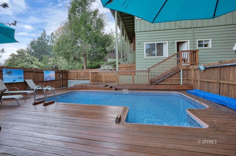 Property Photo 78