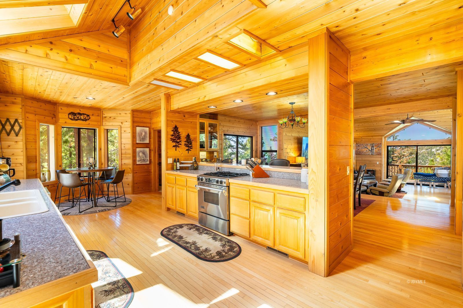 Property Photo 22