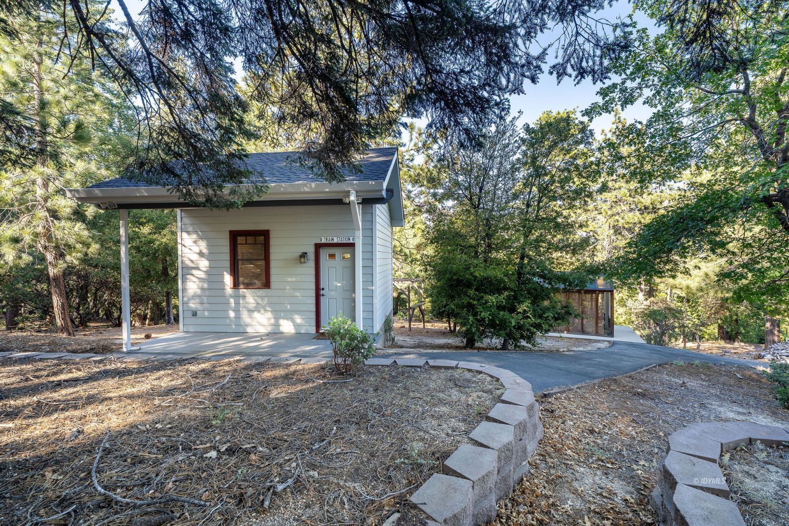 Property Photo 20