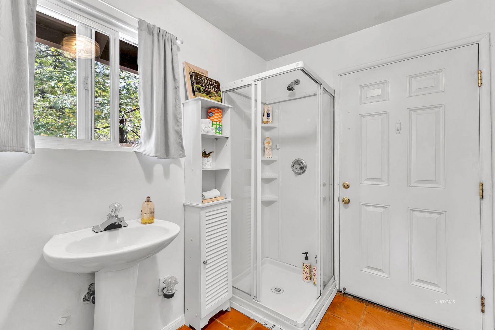 Property Photo 36