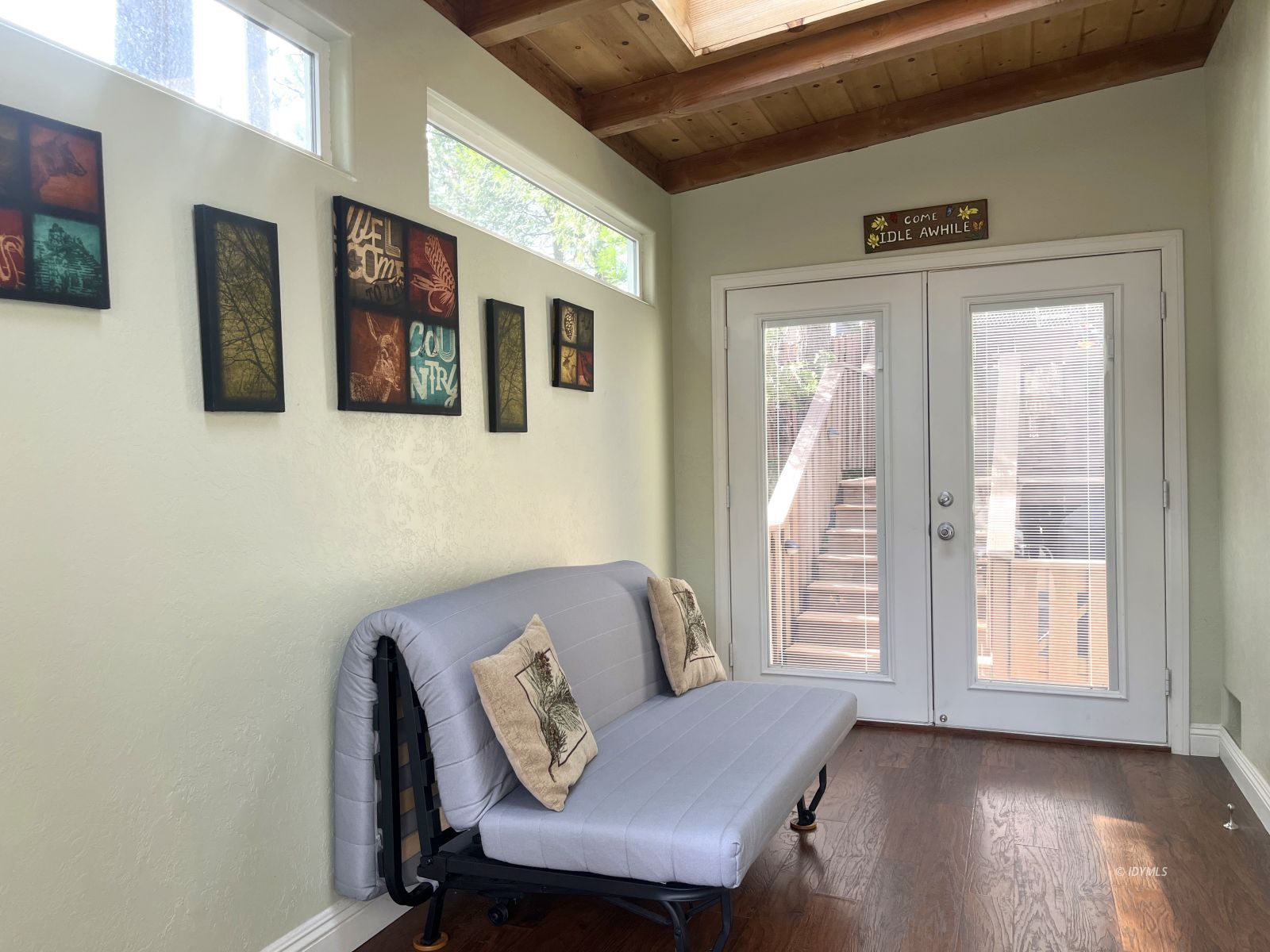 Property Photo 26