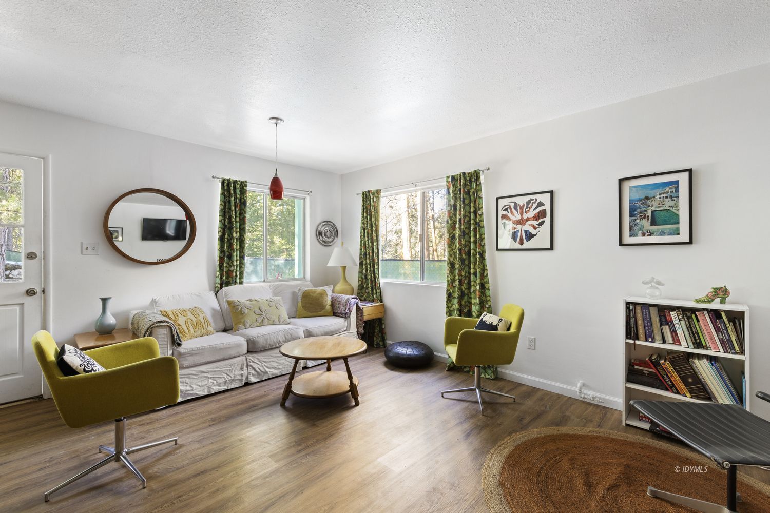Property Photo 31