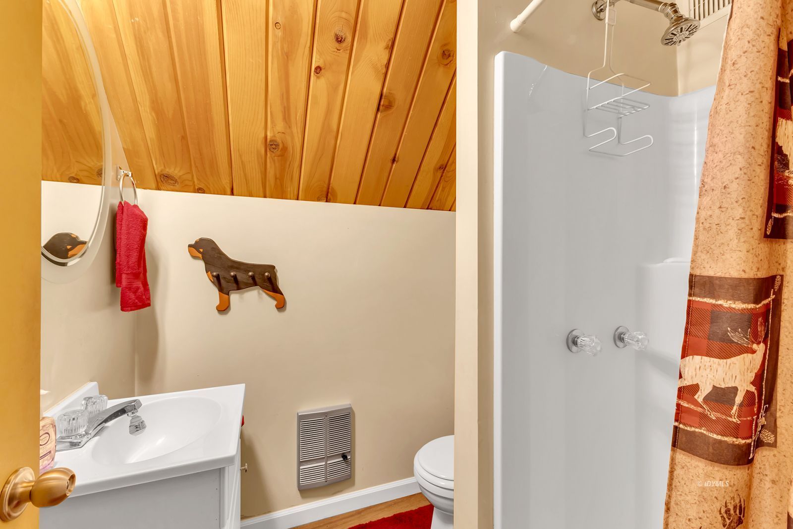 Property Photo 34