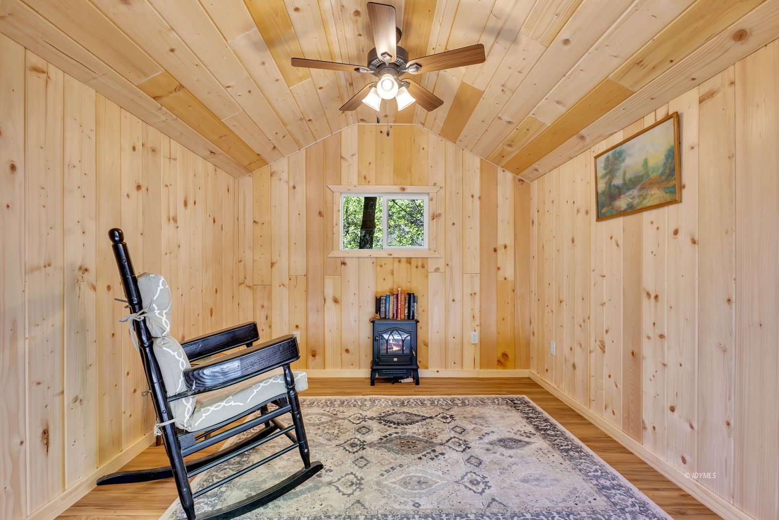 Property Photo 40