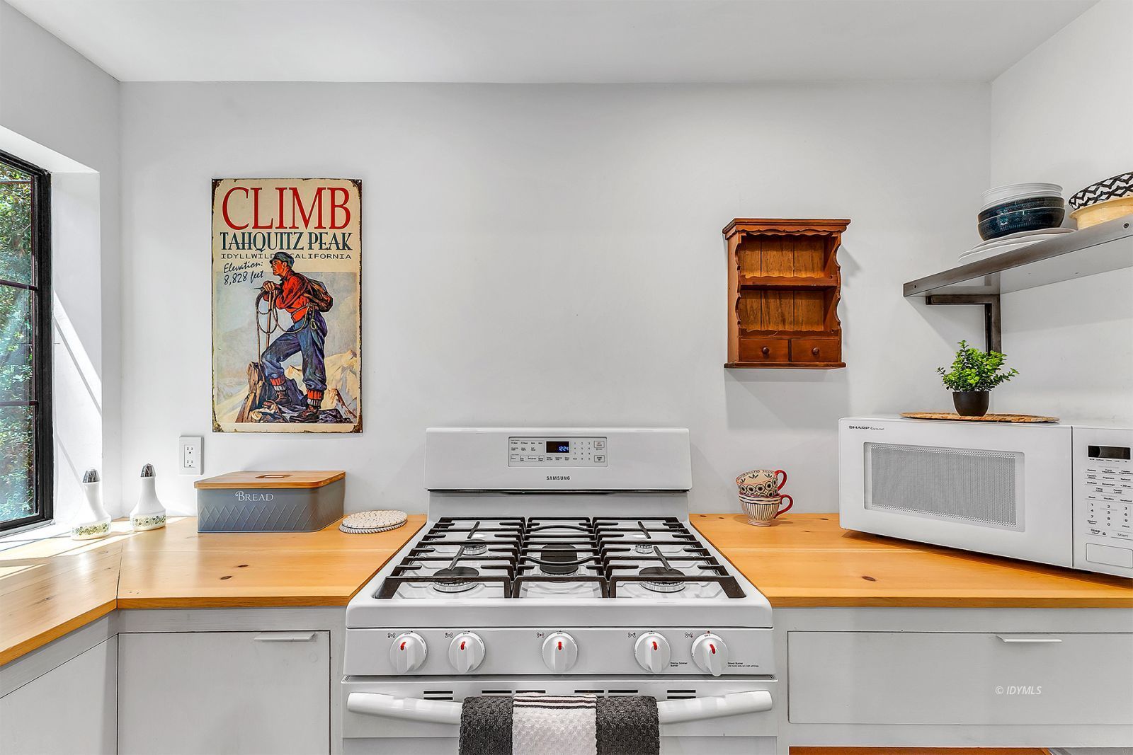 Property Photo 36