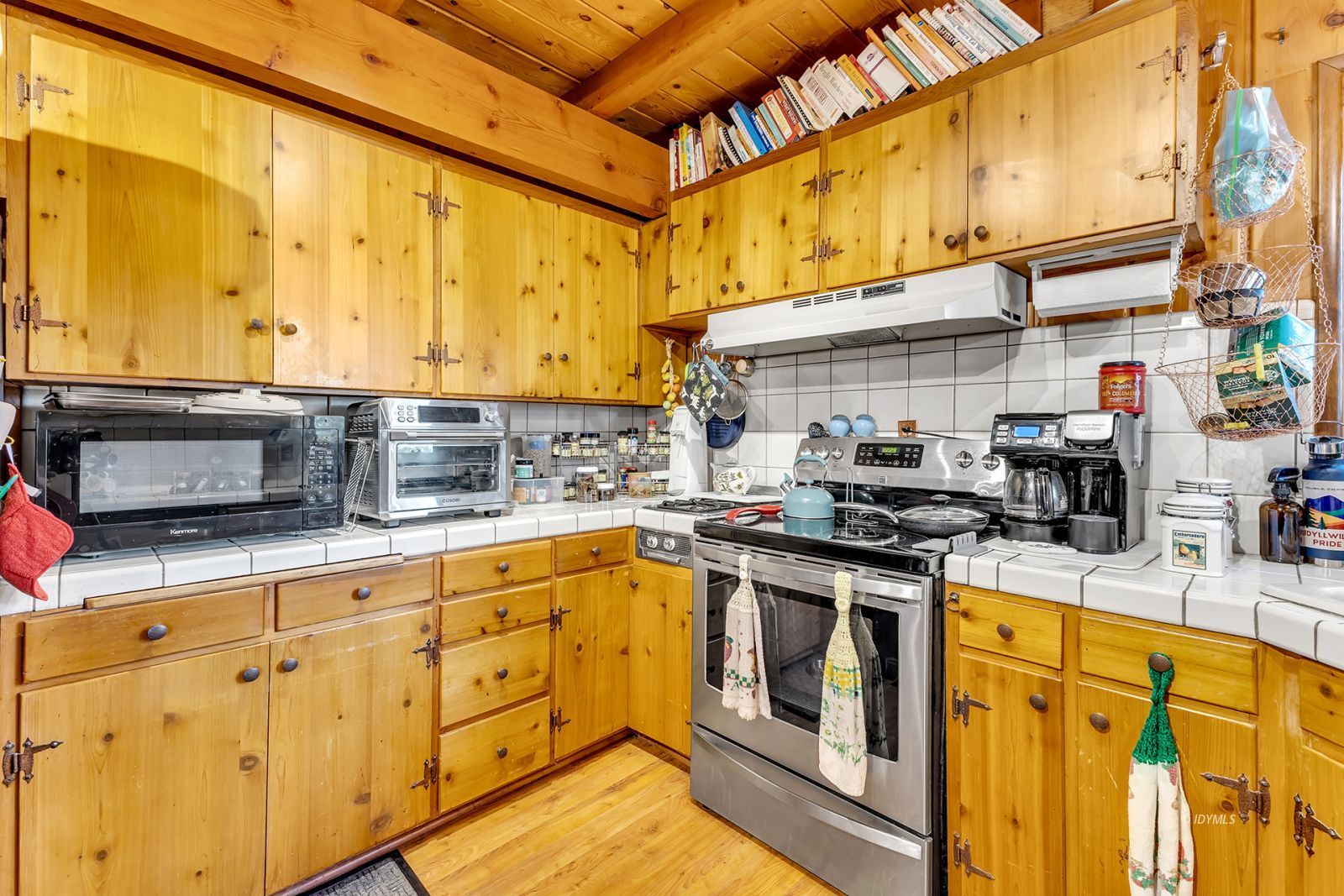 Property Photo 25
