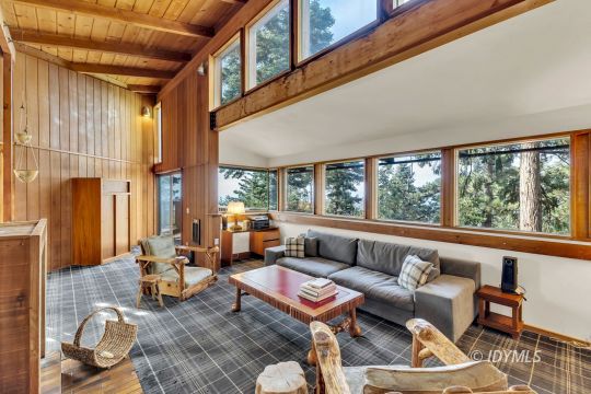 feature listing property photo