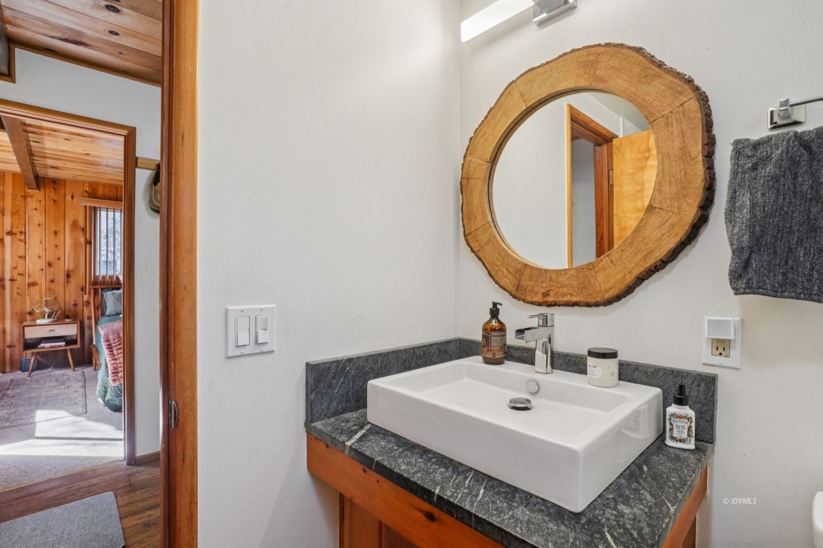 Property Photo 29