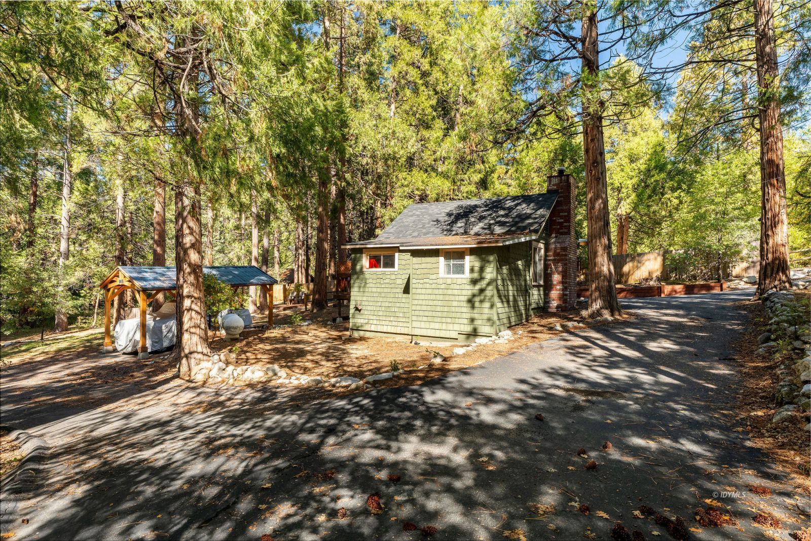 Property Photo 28