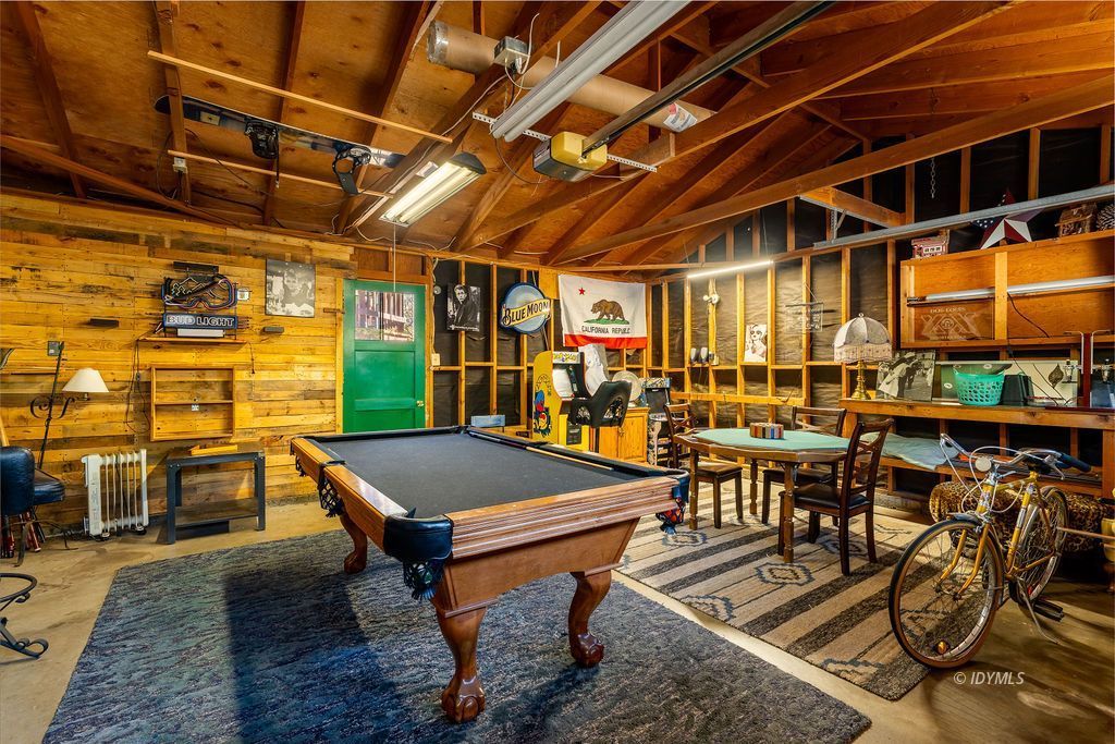 Property Photo 39